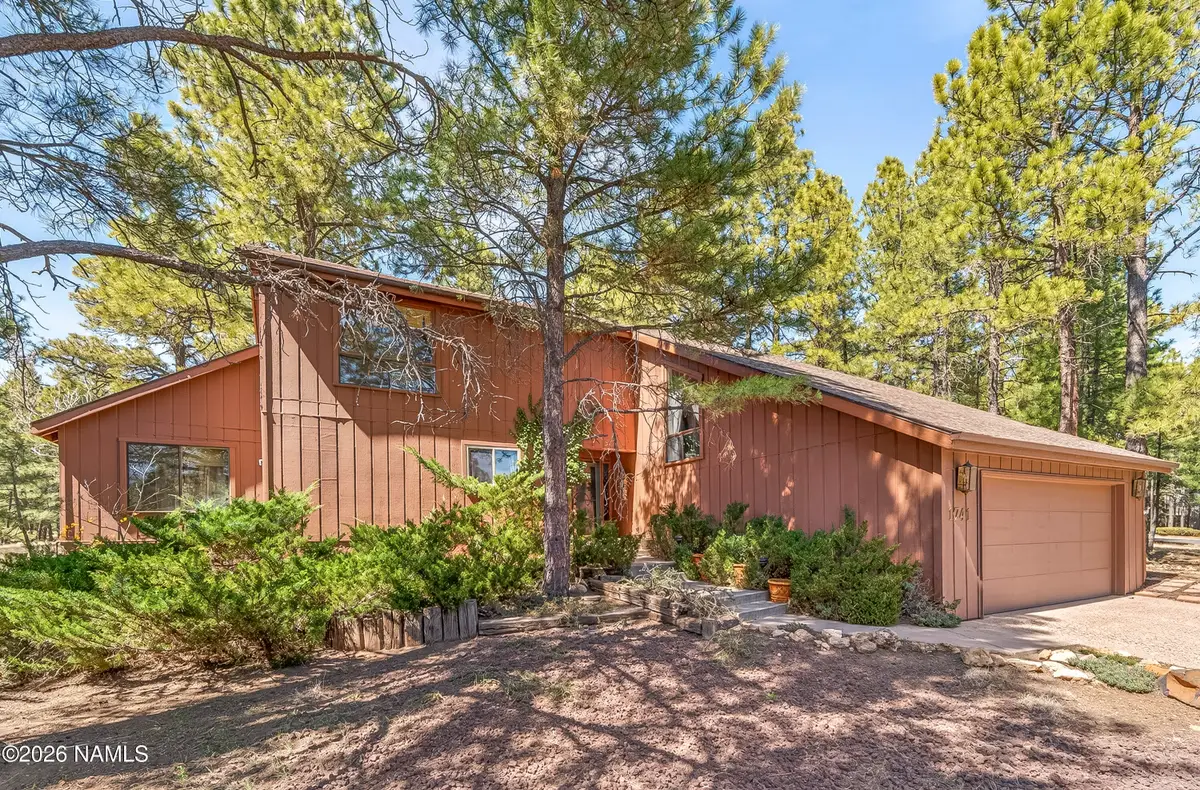 1741 N Columbia Circle, Flagstaff, AZ 86004 - #1
