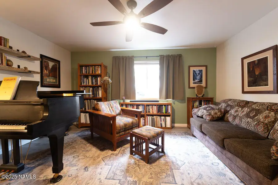 1185 W University Avenue, Flagstaff, AZ 86001 - #3