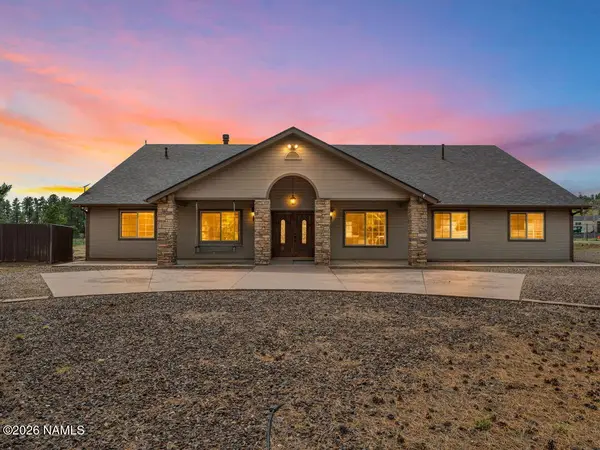 4910 Camino De Los Vientos, Flagstaff, AZ 86004