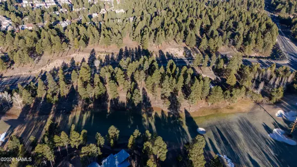25 E Tract Boulevard, Flagstaff, AZ 86005