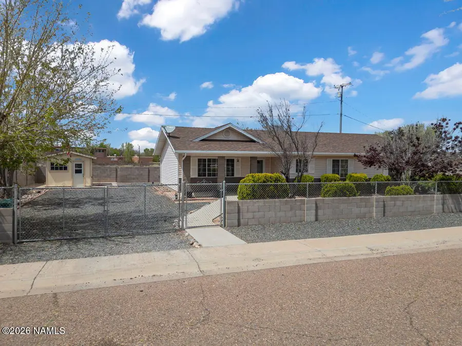 110 Court Lane, Holbrook, AZ 86025 - #3