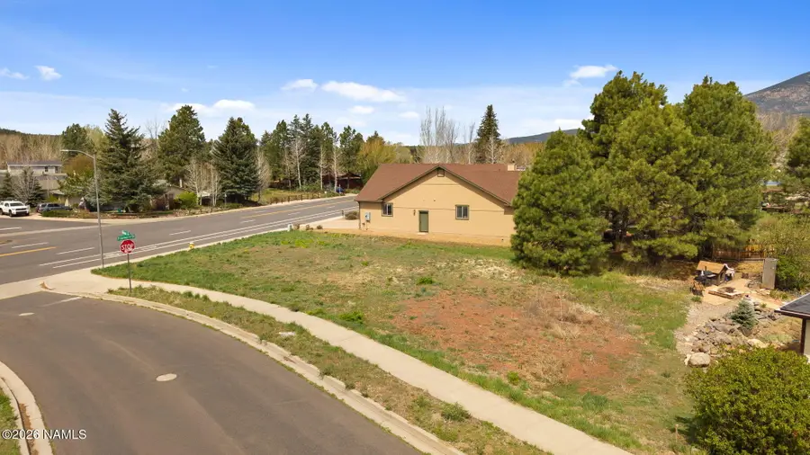 2940 W Wilson Drive, Flagstaff, AZ 86001 - #2