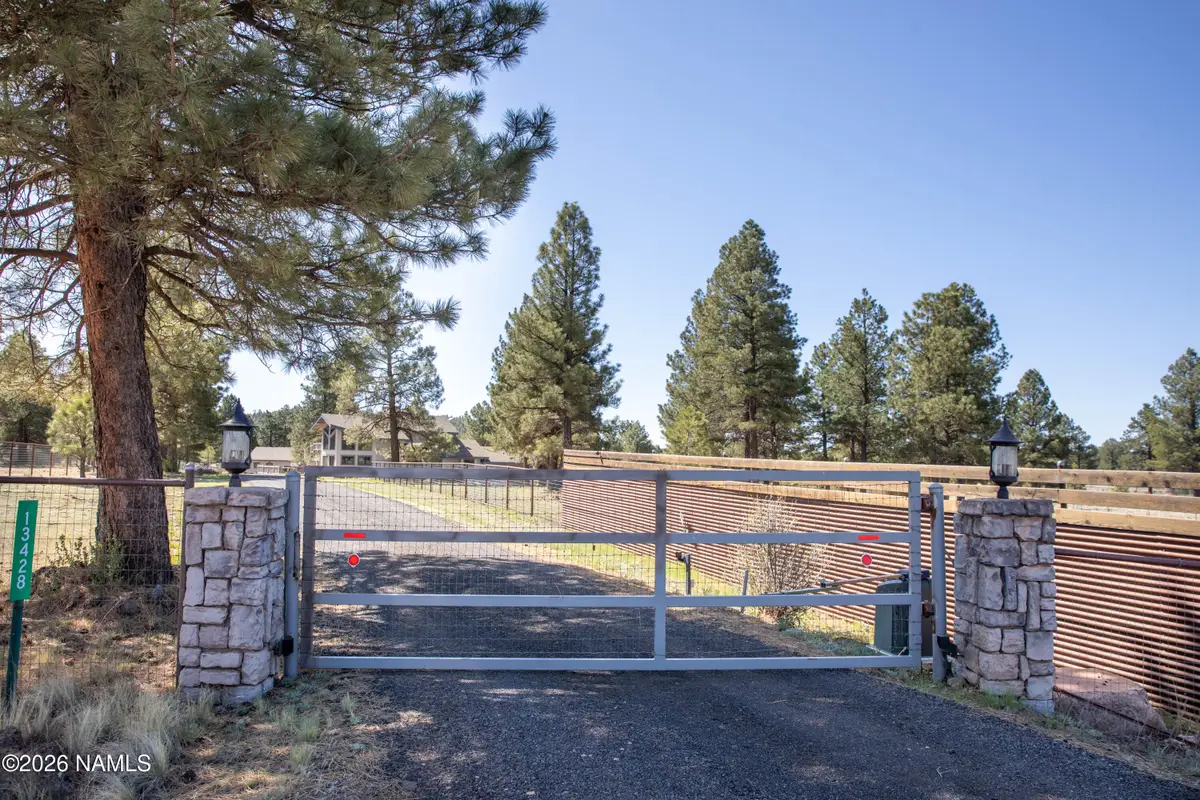 13428 E Keith Drive, Parks, AZ 86018 - #1
