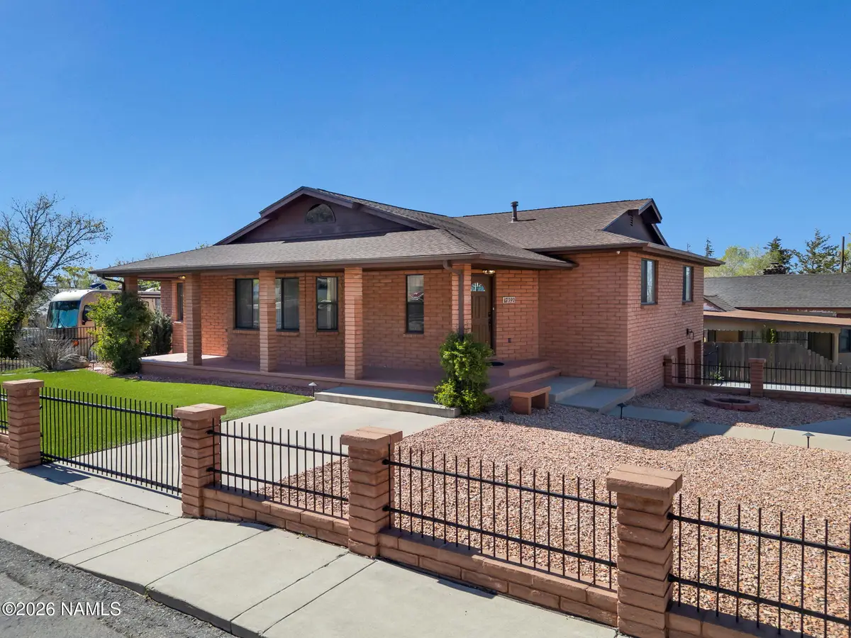 390 S 2nd Street, Williams, AZ 86046 - #1