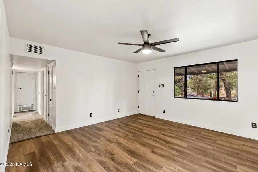 213 E Woodland Drive, Flagstaff, AZ 86001 - #3
