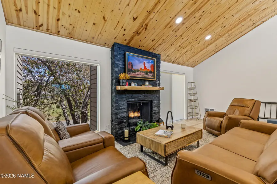 17980 S Walapai Road, Munds Park, AZ 86017 - #3