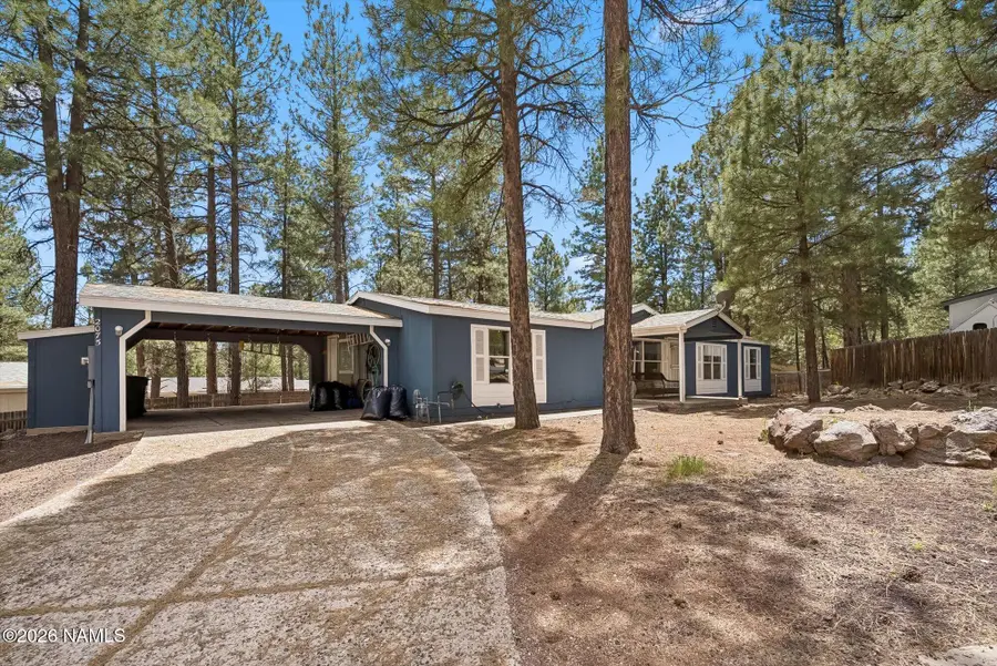 2075 W Alaska Avenue, Flagstaff, AZ 86001 - #2