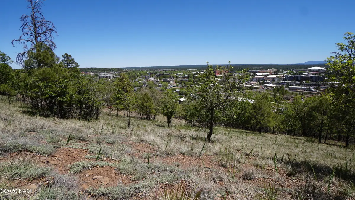 1130 W Coconino Avenue, Flagstaff, AZ 86001 - #1