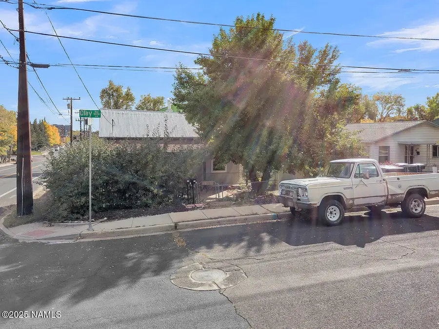 903 W Clay Avenue, Flagstaff, AZ 86001 - #2