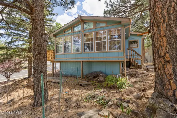 901 N Pine Cliff Drive, Flagstaff, AZ 86001