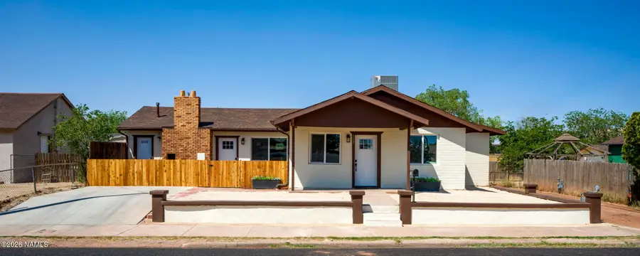 108 E Oak Street, Winslow, AZ 86047 - #2