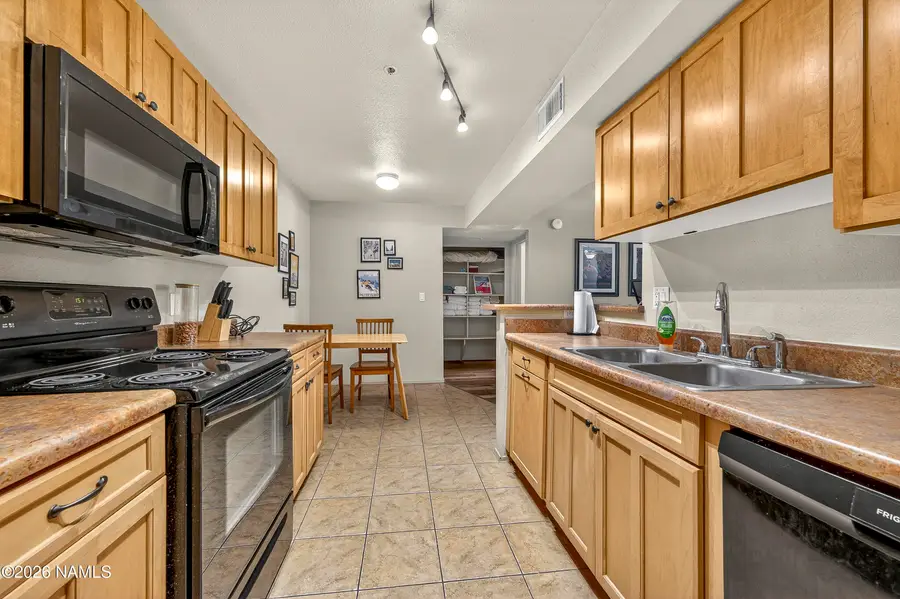 1385 W University Avenue, Flagstaff, AZ 86001 - #3