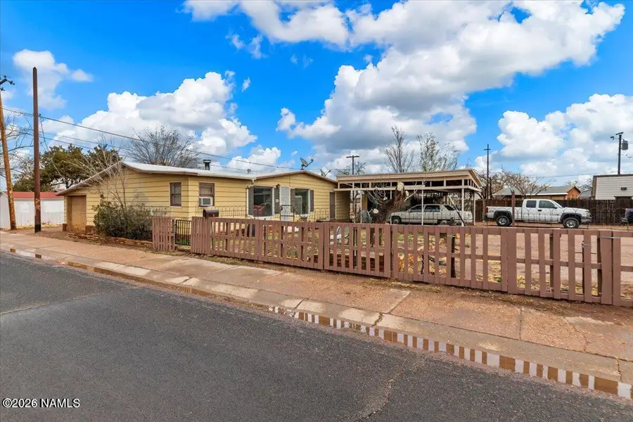 418 W Fleming Street, Winslow, AZ 86047 - #3