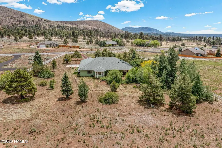 5005 Camino De Los Vientos, Flagstaff, AZ 86004 - #2