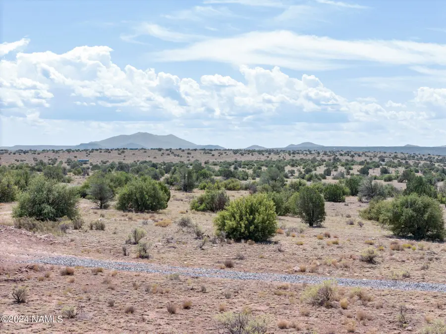 5724 W Blue Star Trail, Williams, AZ 86046 - #2