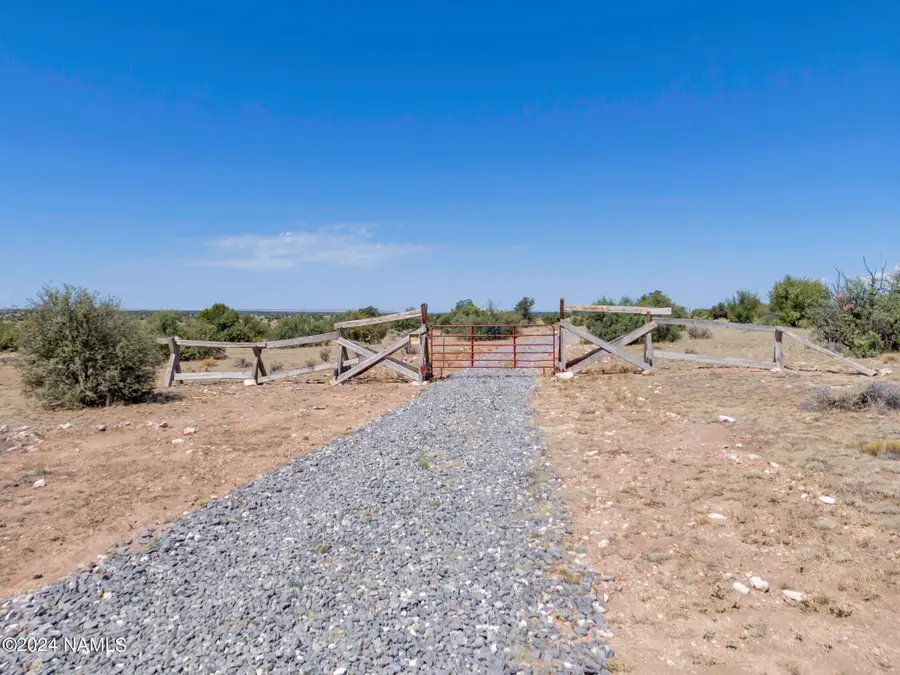 5724 W Blue Star Trail, Williams, AZ 86046 - #3