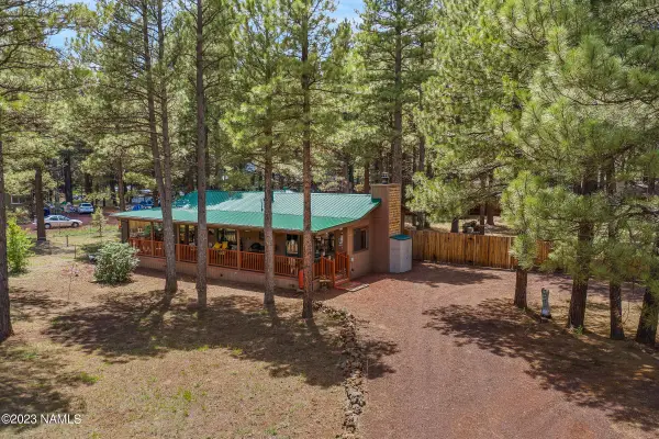1678 N Spring Valley Road, Parks, AZ 86018
