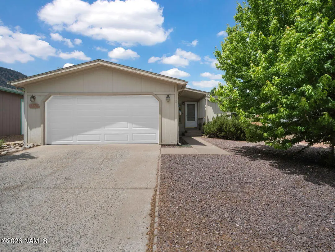4872 E Gibson Avenue, Flagstaff, AZ 86004 - #1