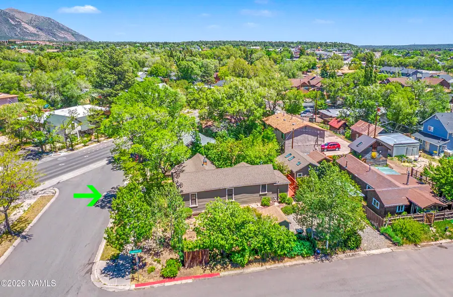 725 W Summit Avenue, Flagstaff, AZ 86001 - #3