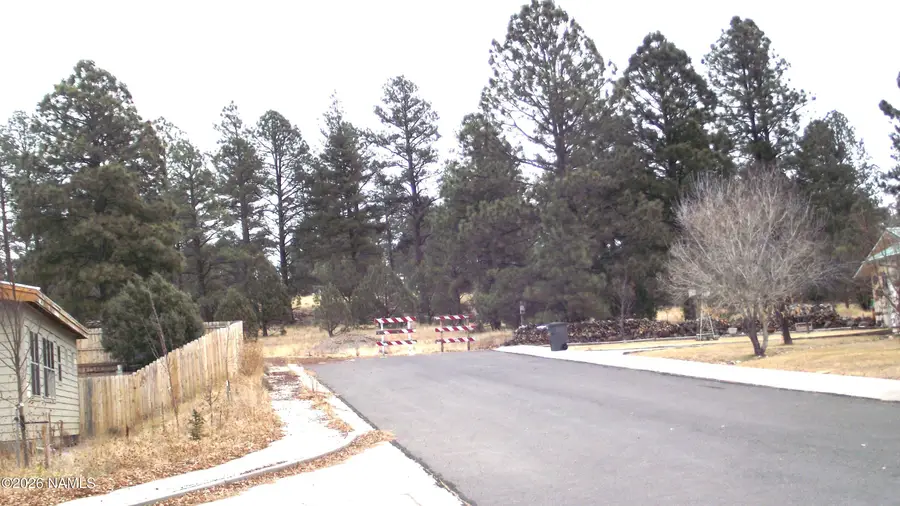 901 Wells Fargo Drive, Williams, AZ 86046 - #3