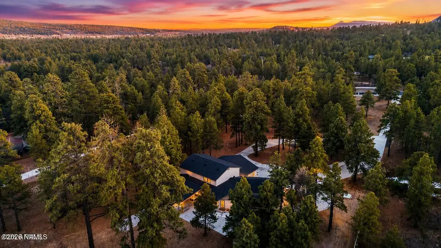 5055 Townsend Winona Road, Flagstaff, AZ 86004 - #2