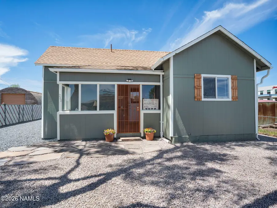 711 N Newton Street, Williams, AZ 86046 - #2