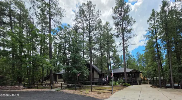 1455 E Puma Place, Munds Park, AZ 86017