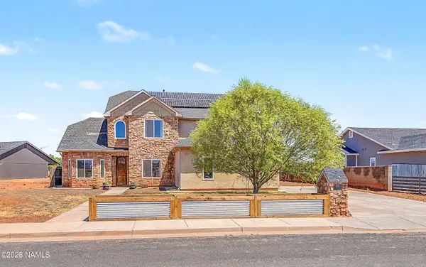 1914 Round House Drive, Winslow, AZ 86047