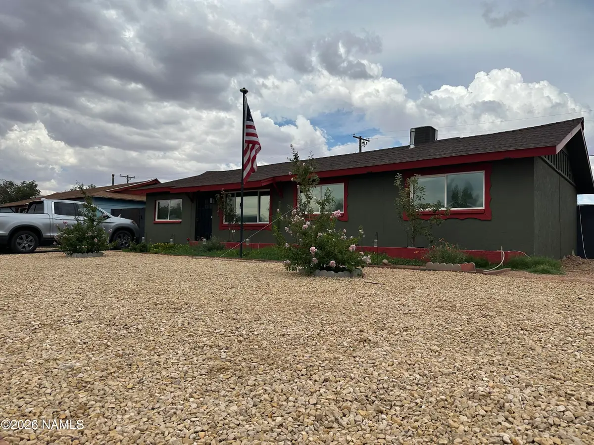 144 Cochise Drive, Winslow, AZ 86047 - #1