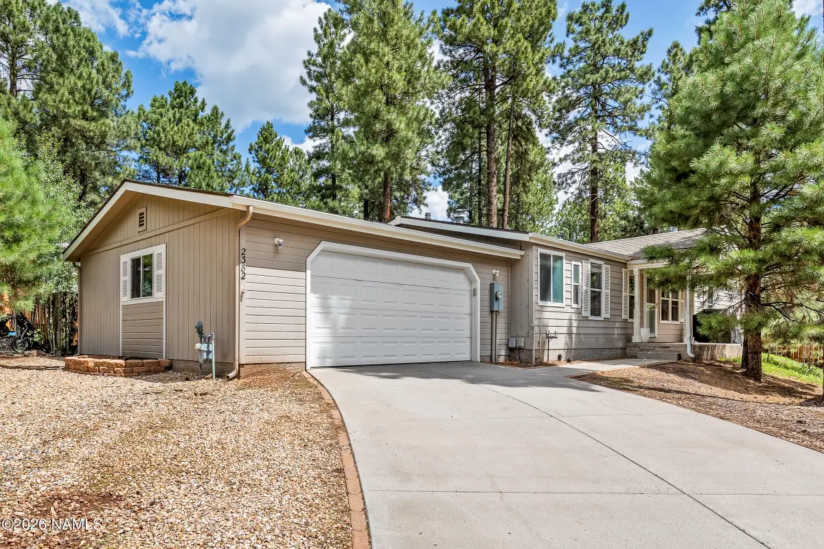 2382 W Rock Island Avenue, Flagstaff, AZ 86001 - #1