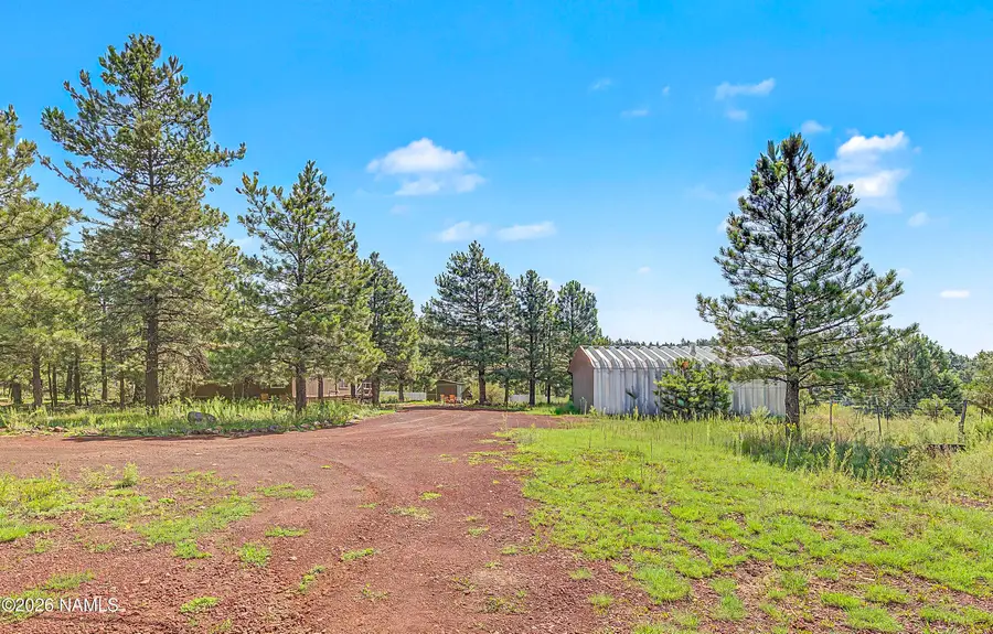 157 N Oak Street, Parks, AZ 86018 - #3