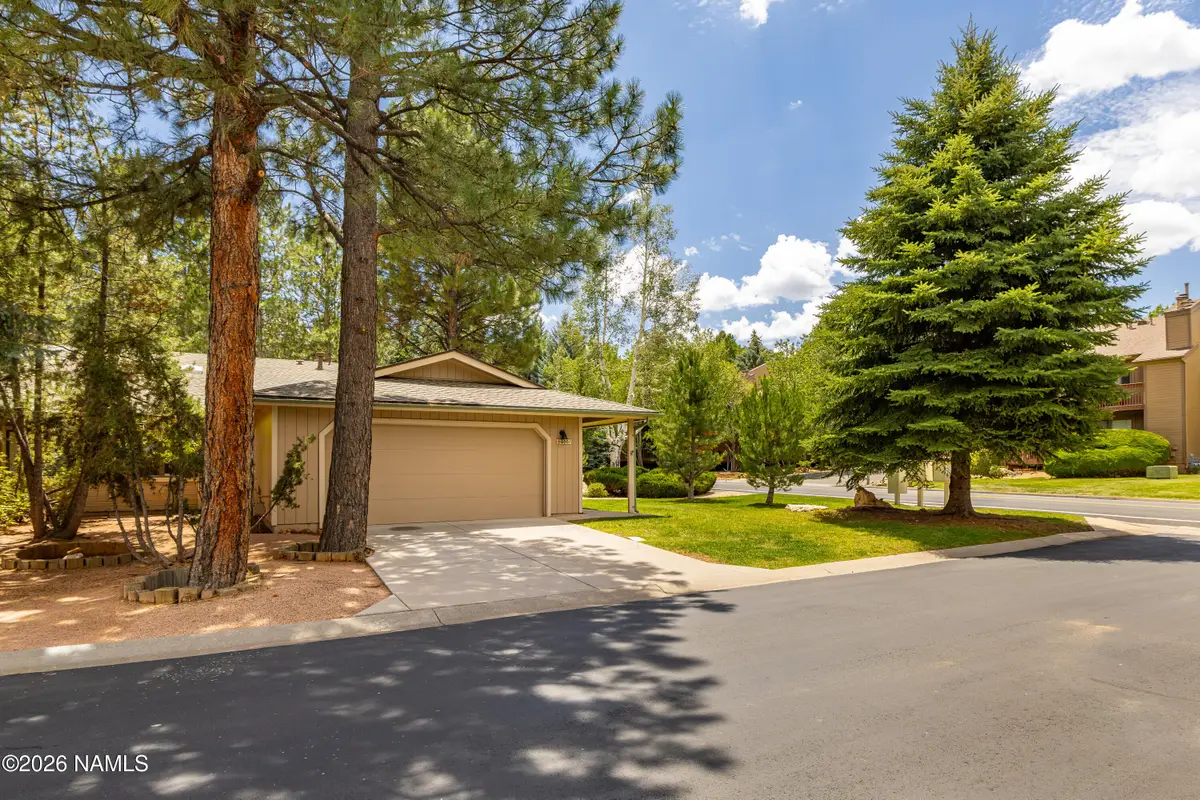 6001 E Laurel Loop, Flagstaff, AZ 86004 - #1