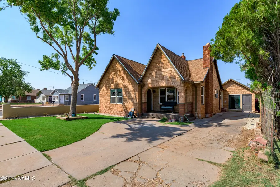 620 W Maple Street, Winslow, AZ 86047 - #2