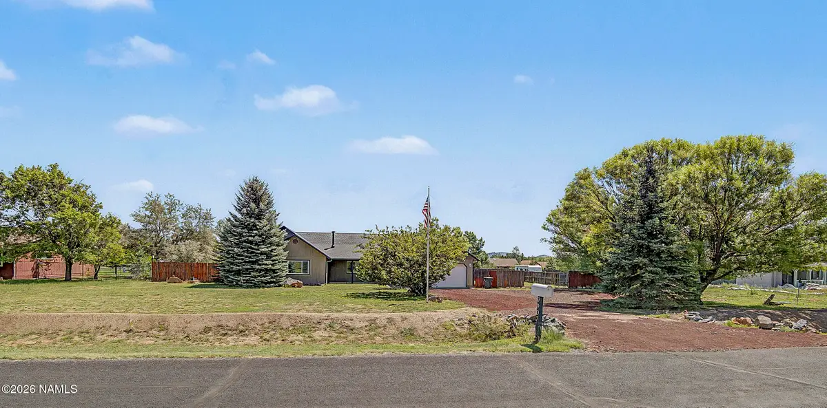 9907 Heritage Drive, Flagstaff, AZ 86004 - #1