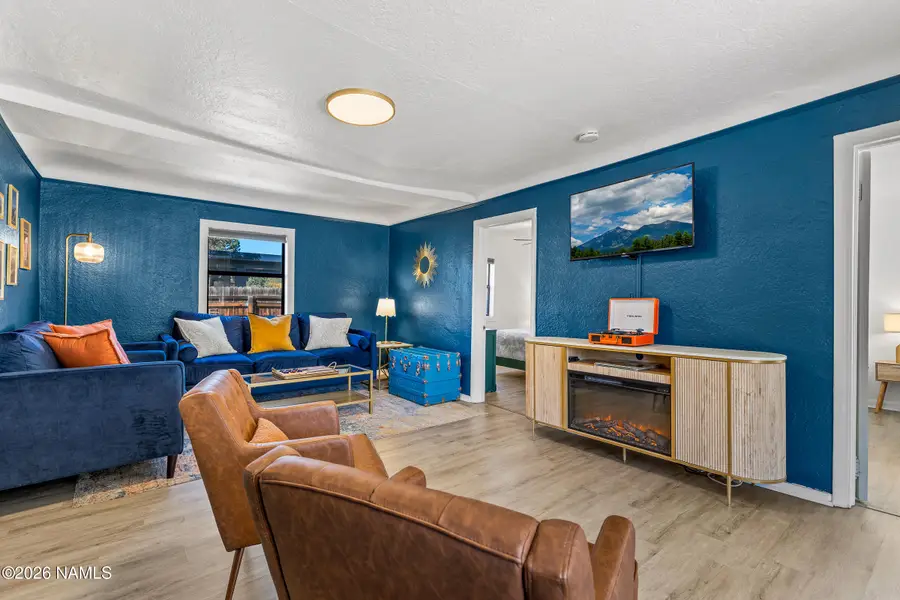 817 N Beaver Street, Flagstaff, AZ 86001 - #2