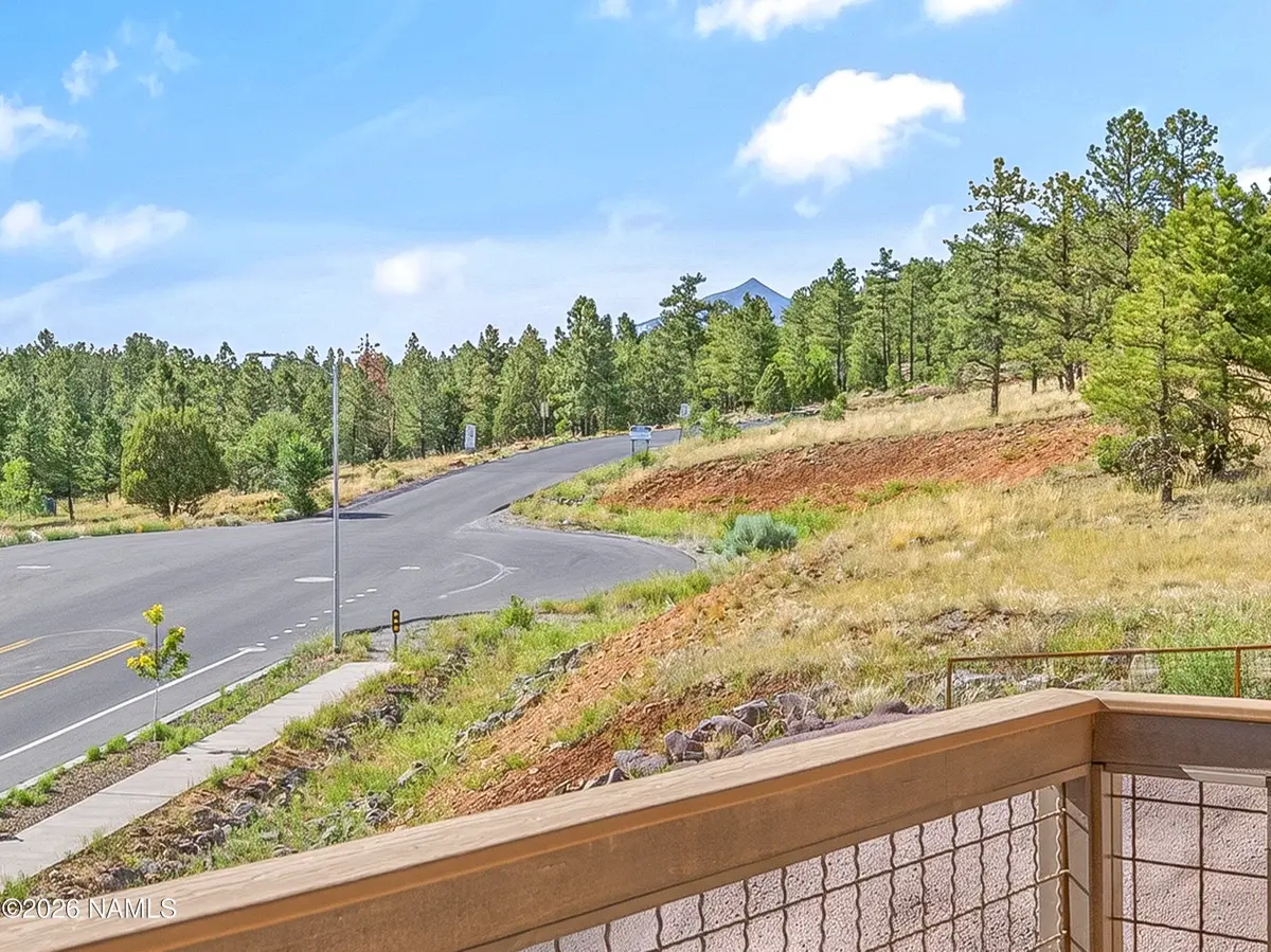 1640 E Ponderosa Parkway, Flagstaff, AZ 86001 - #1