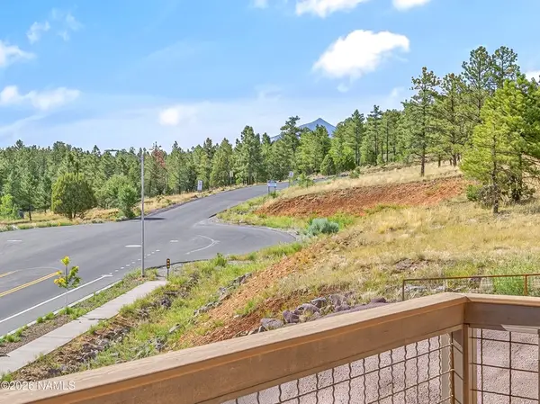 1640 E Ponderosa Parkway, Flagstaff, AZ 86001