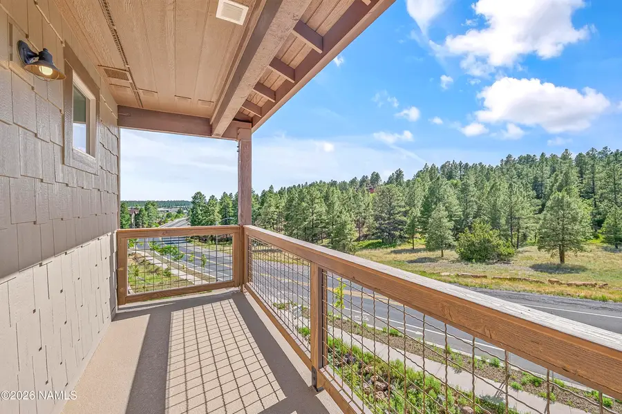 1640 E Ponderosa Parkway, Flagstaff, AZ 86001 - #2