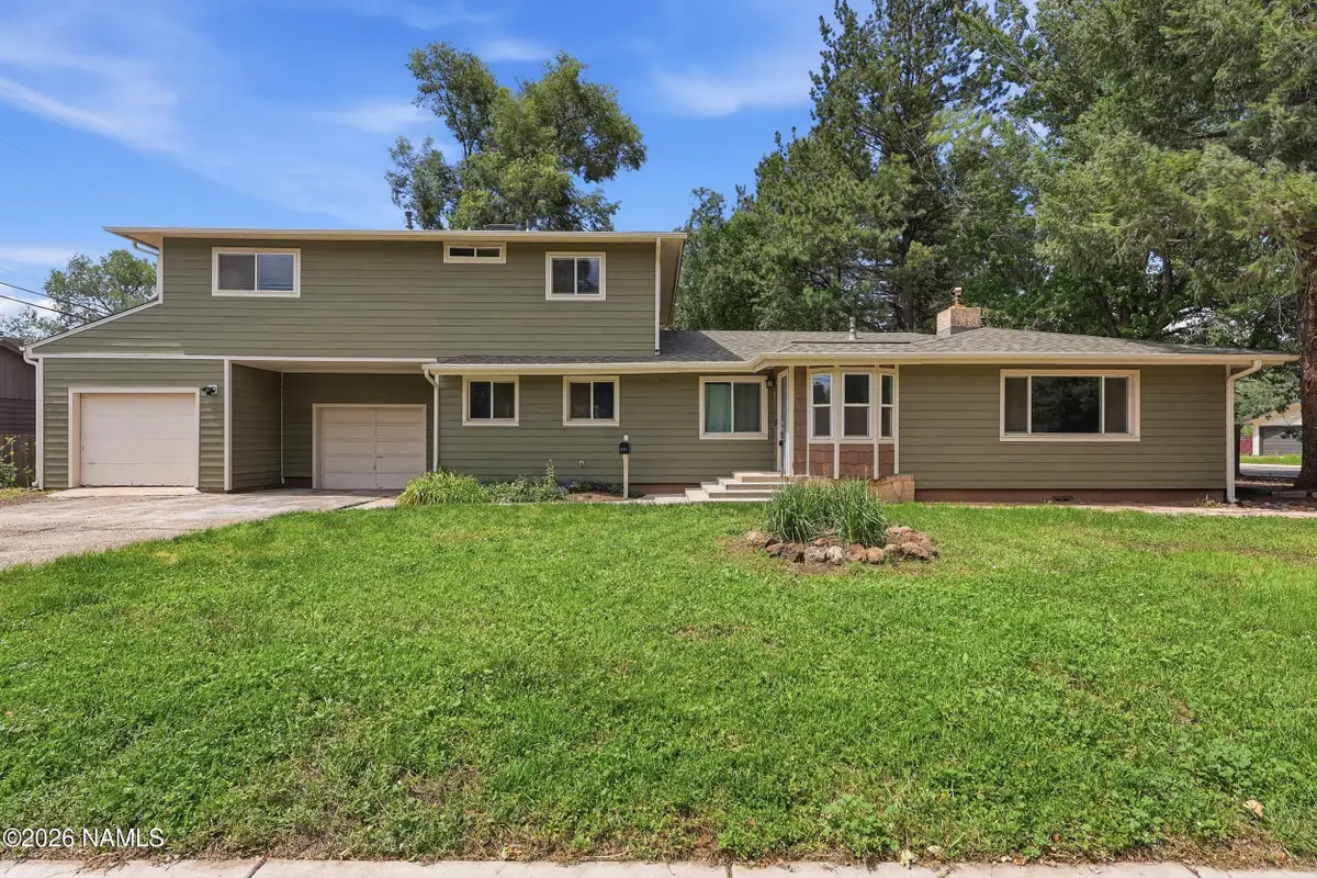 1123 N Navajo Drive, Flagstaff, AZ 86001 - #1
