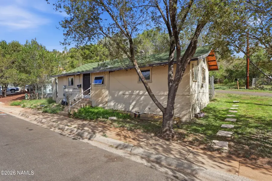 904 W Clay Avenue, Flagstaff, AZ 86001 - #2
