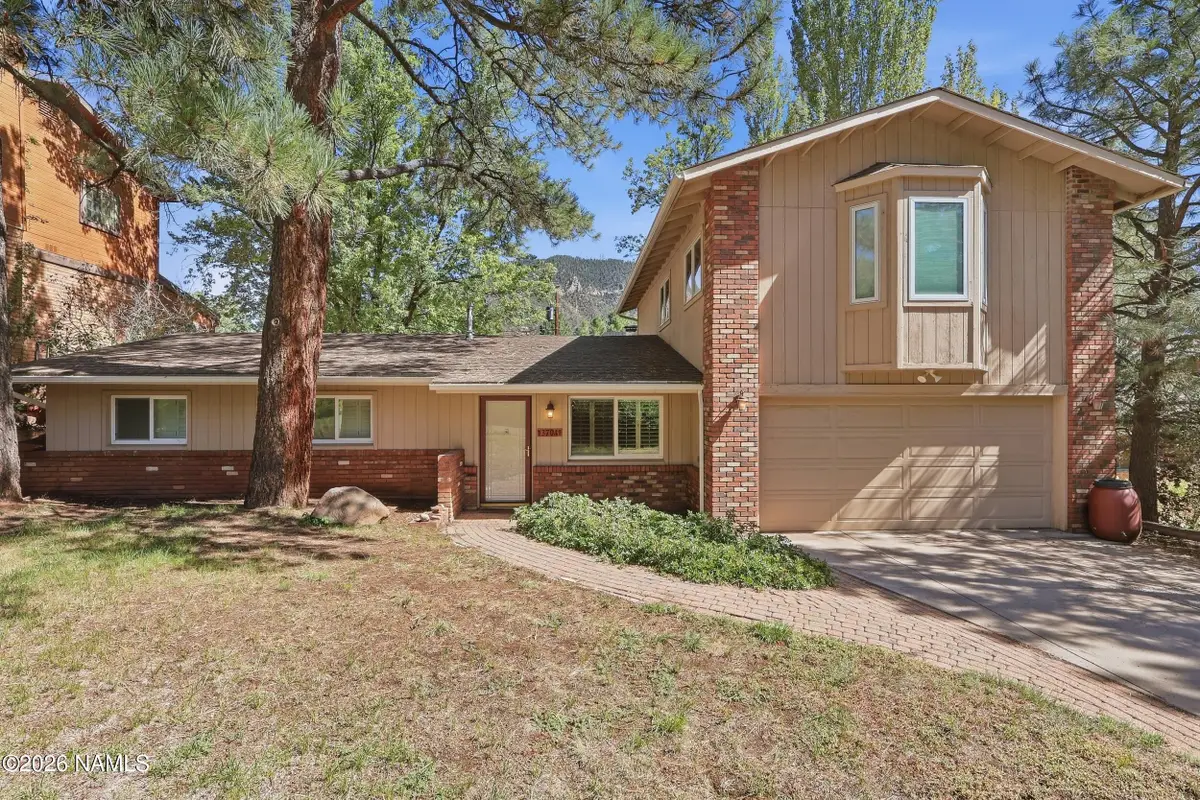 3704 N Grandview Drive, Flagstaff, AZ 86004 - #1