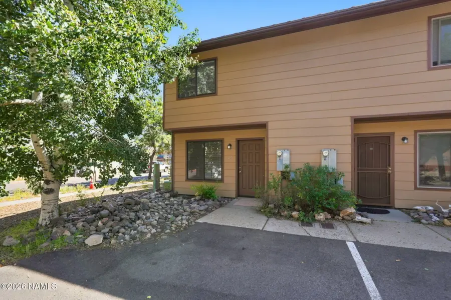501 W Santa Fe Avenue, Flagstaff, AZ 86001 - #3