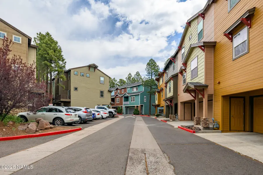 2451 W Pikes Peak Drive, Flagstaff, AZ 86001 - #2