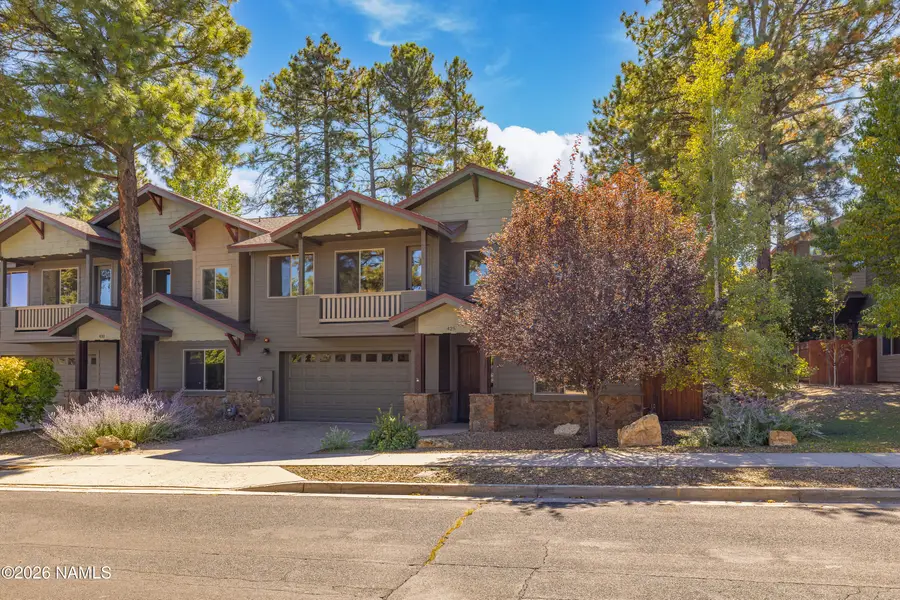 425 E Woodland Drive, Flagstaff, AZ 86001 - #2