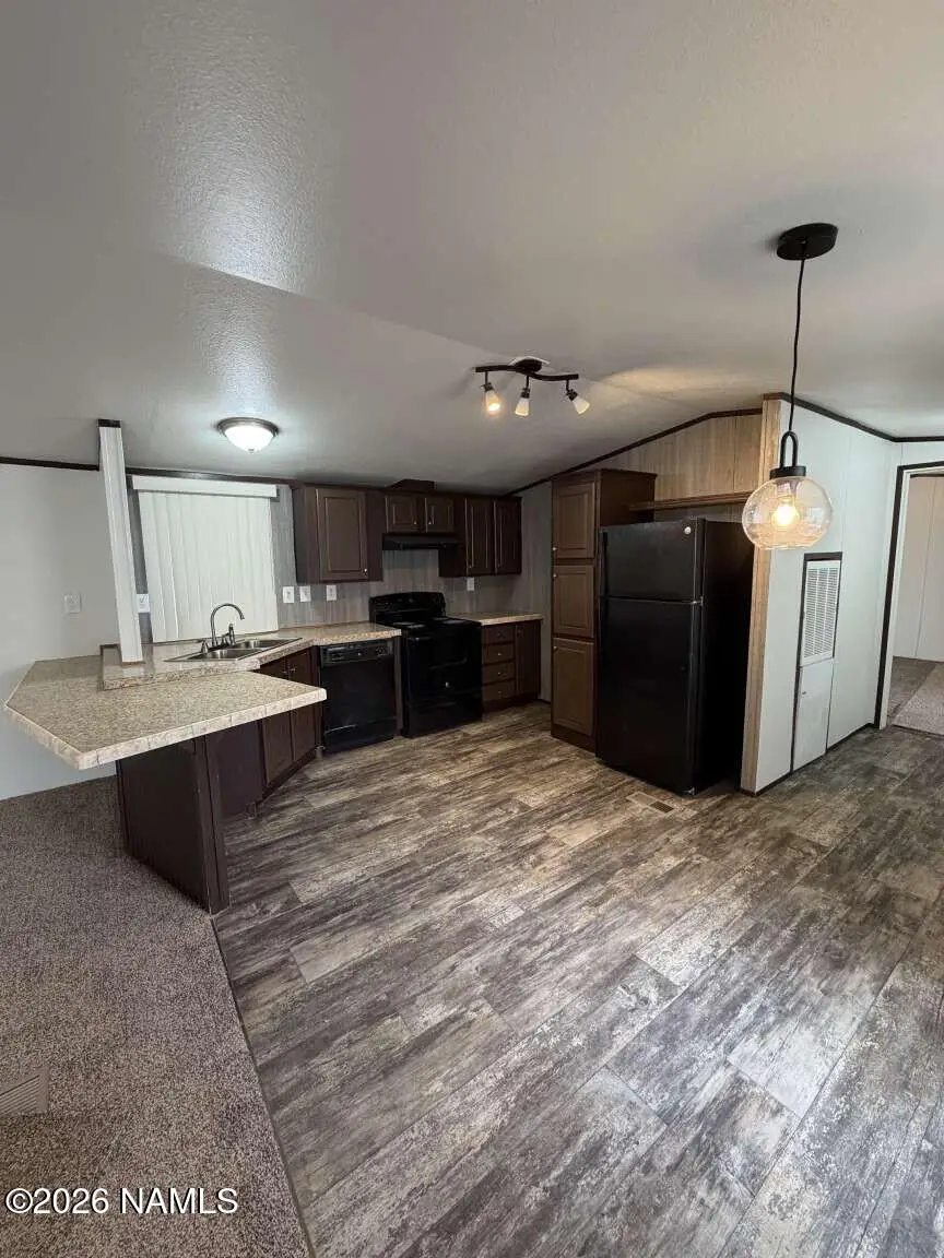 33 Amado Street, Page, AZ 86040 - #2