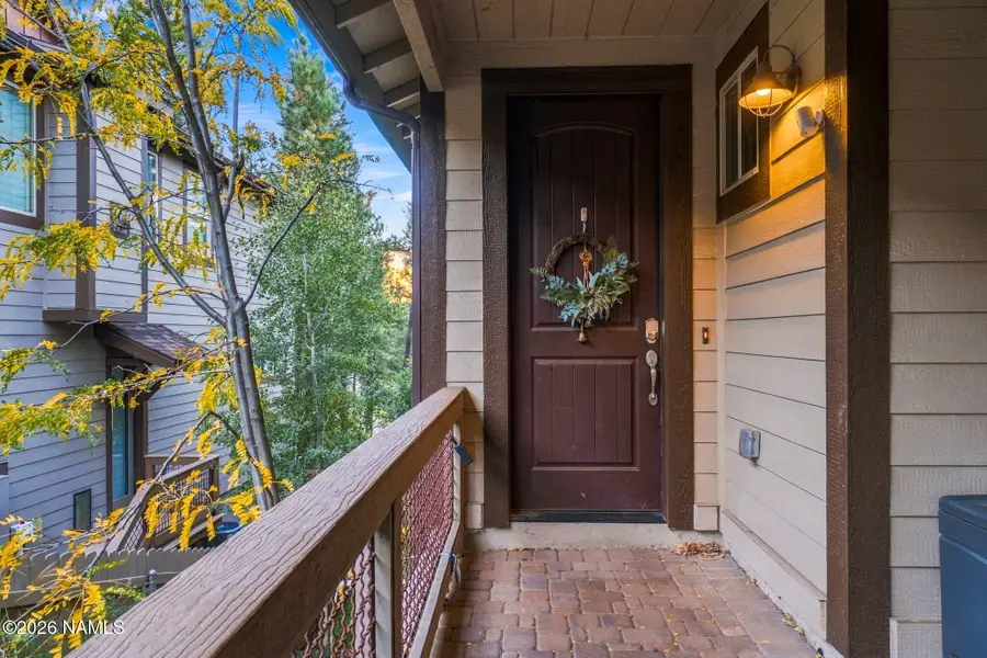 596 N Forest View Drive, Flagstaff, AZ 86001 - #3