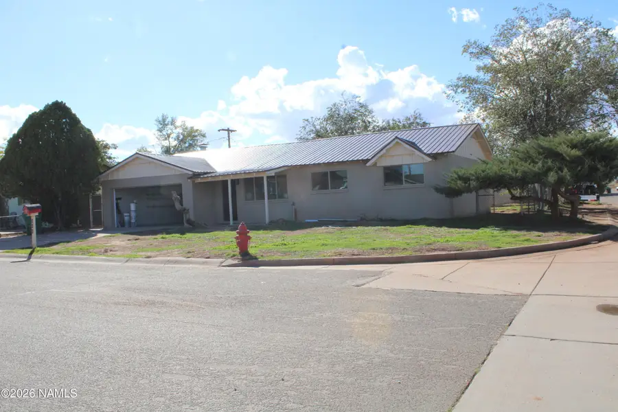 169 Cochise Drive, Winslow, AZ 86047 - #2