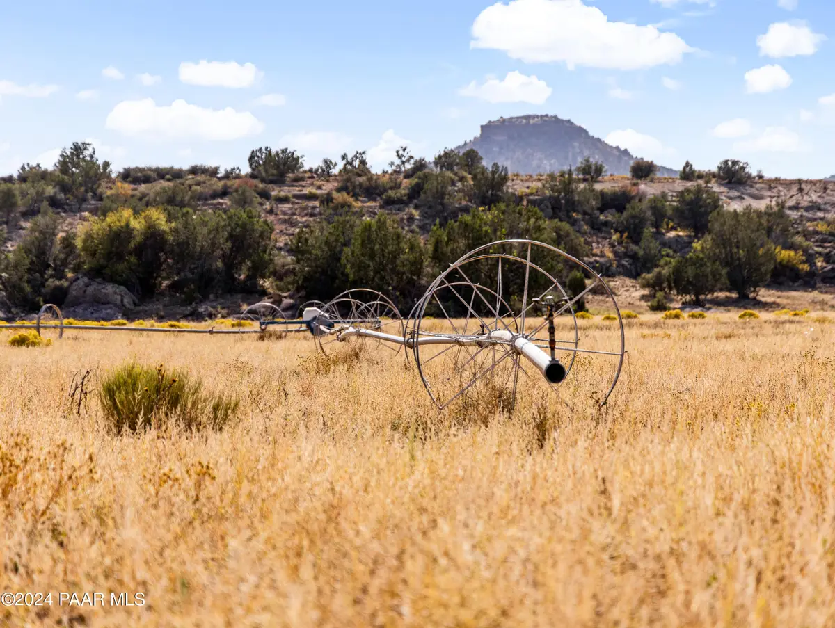 4820 E Perkinsville Road, Seligman, AZ 86337 - Image #1