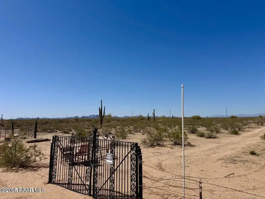 25410 W Lone Mountain Road, Wittmann, AZ 85361 - Image #1
