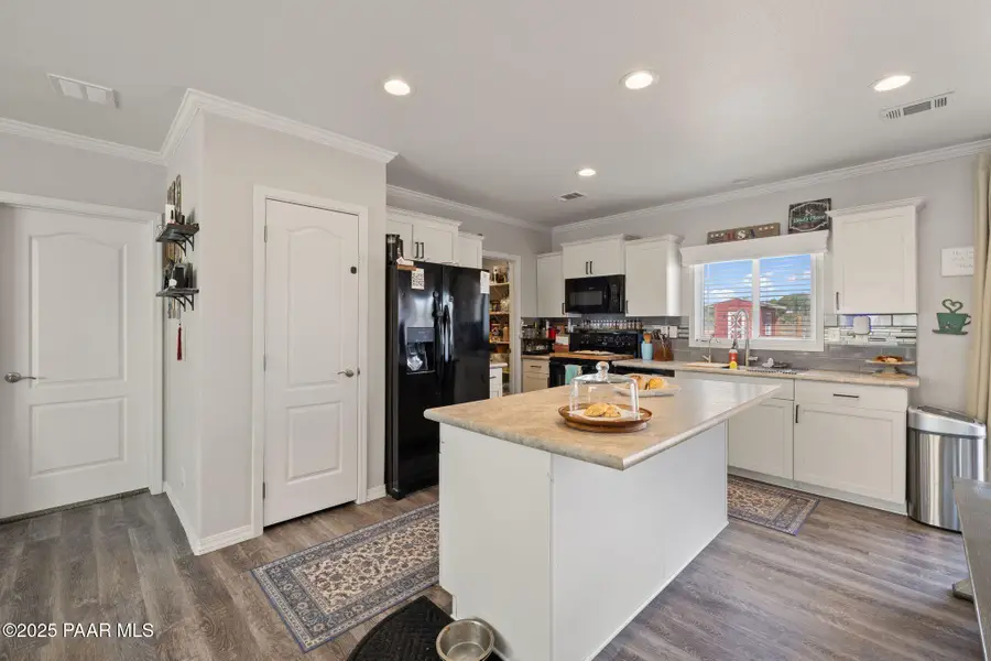 25221 N Mitchell Road, Paulden, AZ 86334 - Image #2